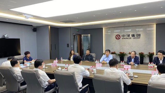 朝陽市長(zhǎng)謝衛(wèi)東考察中澤集團(tuán)北京總部